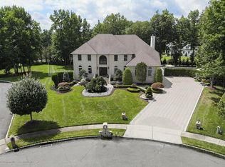 13 Beena Way, Manalapan, NJ 07726