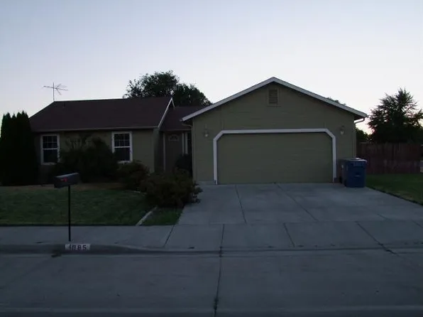 1075 N 14 E, Mountain Home, ID 83647