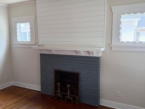 5th image of 741 W Vine St