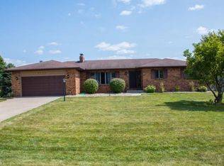 57166 Peggy Dr, South Bend, IN