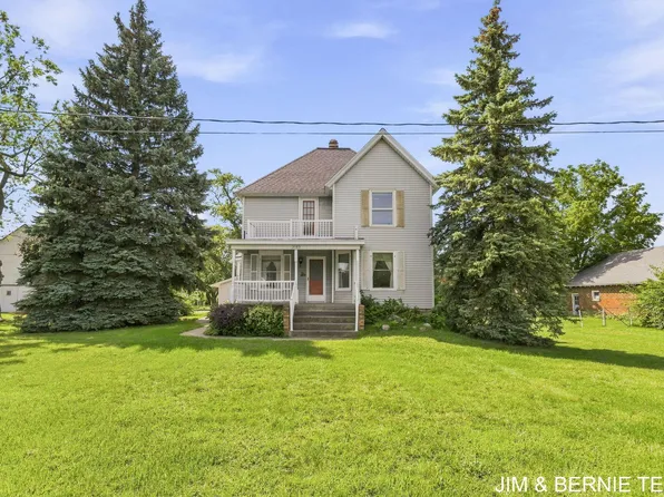 3185 104th Ave, Zeeland, MI 49464