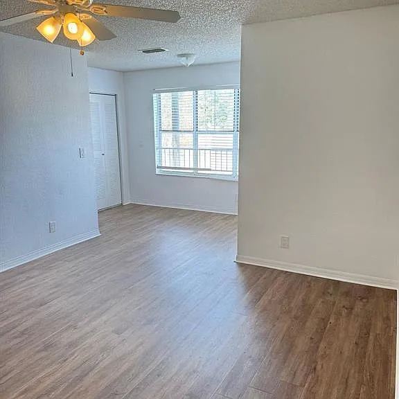 3350 Pinewalk Dr N #1426 — Photo 1