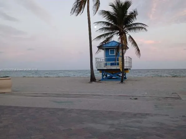 322 Nebraska St #1, Hollywood, FL 33019