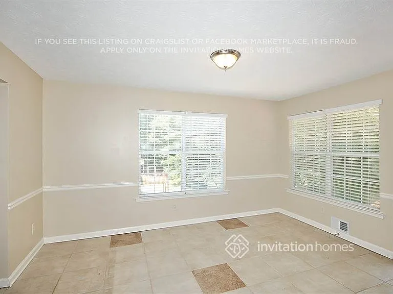 2190 Hampton Trl SE — Photo 5