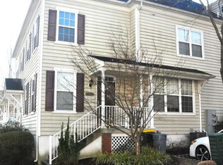 412 Lantern Dr, Doylestown, PA