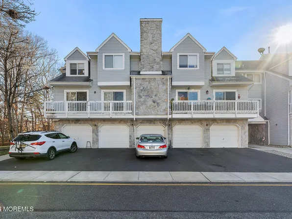 1409 Arthur Street, Toms River, NJ 08755