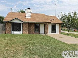 100 Colt Cir, Mabank, TX 75156