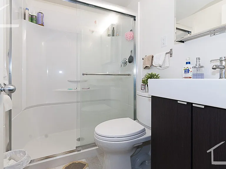 11 Darling St #7E — Photo 6