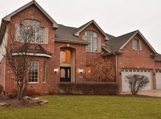 12736 Berkshire Dr, Mokena, IL 60448