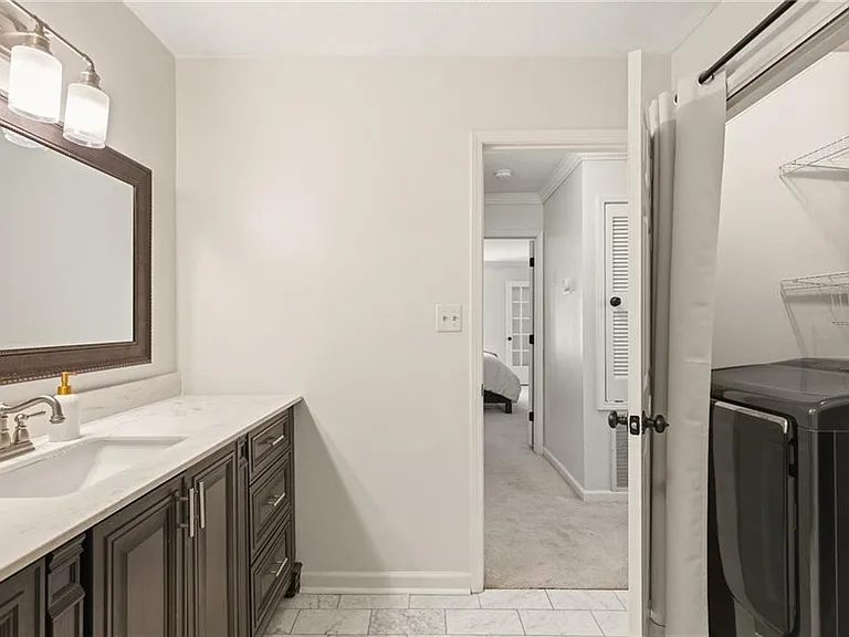 24307 Plantation Dr NE — Photo 22
