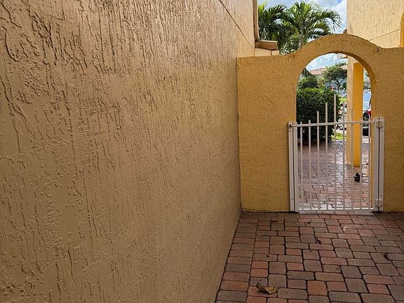 4th image of 3272 Bollard Road