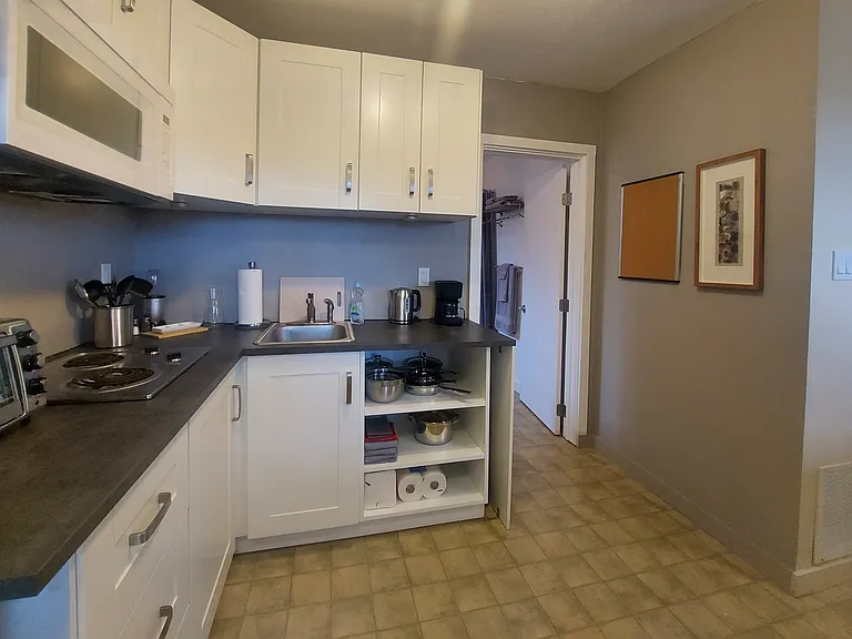1811 Sacramento St #A — Photo 3