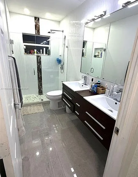 1555 SW 21st Way #1555 — Photo 5