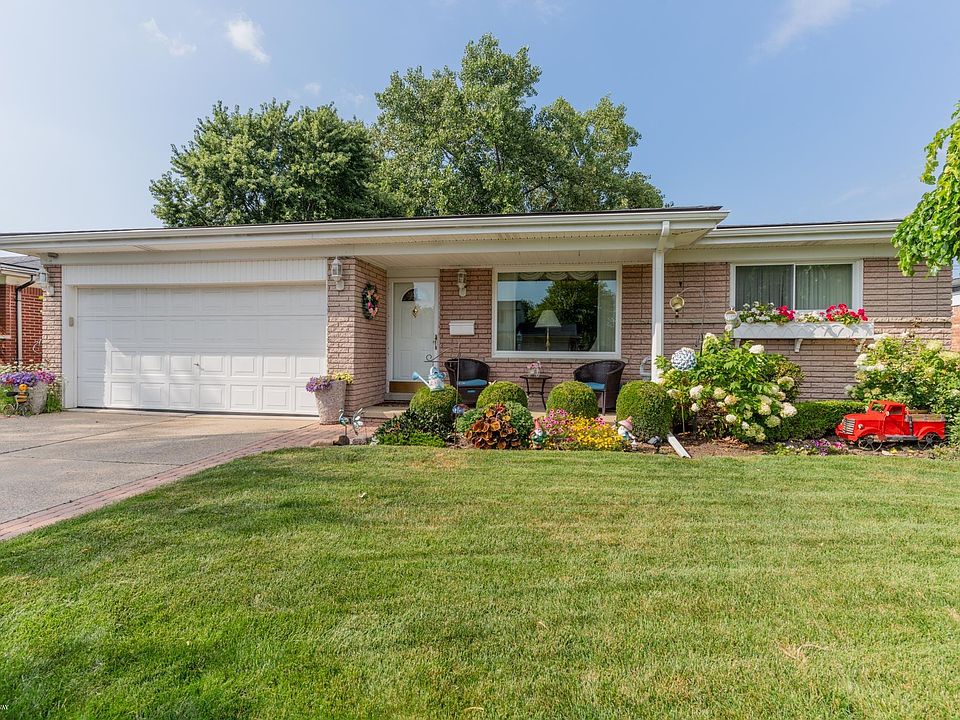 1st image of 14547 Brohl Dr