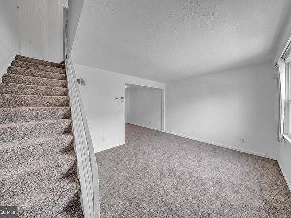 4th image of 2733 Iverson St Unit 54