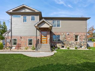 8 Gregory Rd #2017, Springfield, NJ 07081