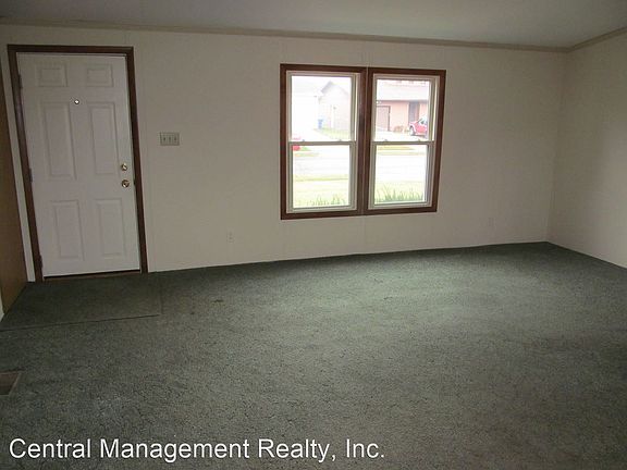 4th image of 216 Wabash Ave
