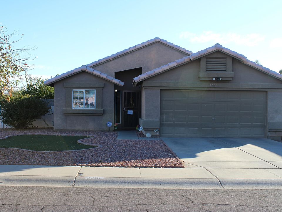 1st image of 7701 W Solano Dr
