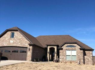 905 Ryan Ln, Paragould, AR 72450
