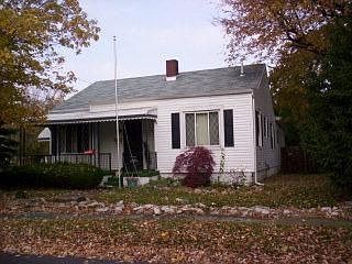 1st image of 364 E Farming St