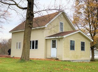 115 W Hobbs Rd, Delton, MI 49046