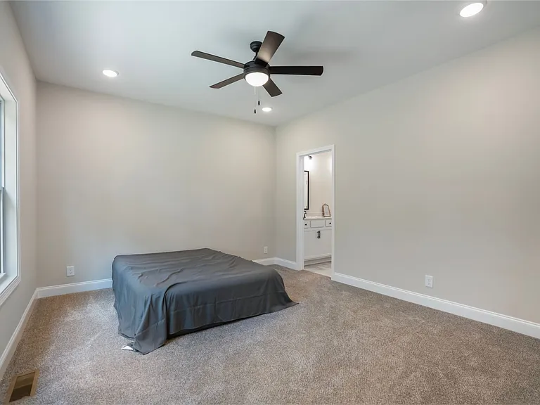3601 Westlake Dr — Photo 10