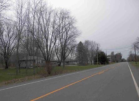2nd image of 385 Peck Rd