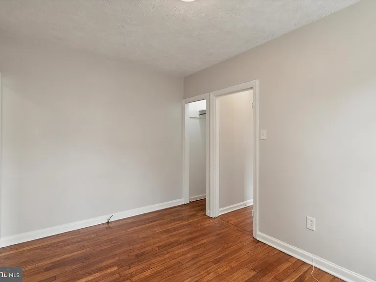 404 E Jefferson St #3 — Photo 10