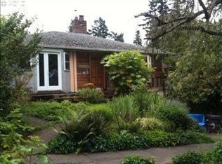 4016 SE Raymond St, Portland, OR 97202