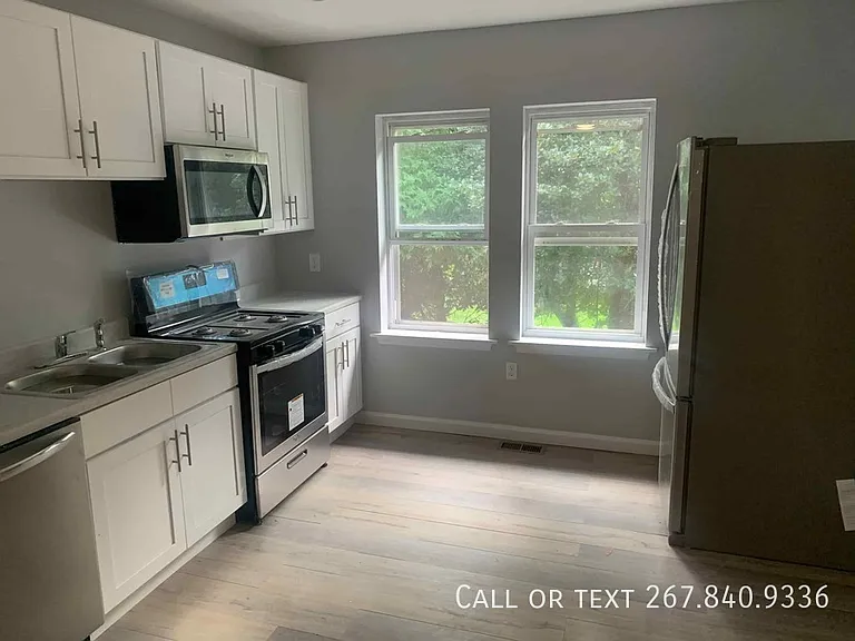4 Columbia Ave #1DOWN — Photo 19