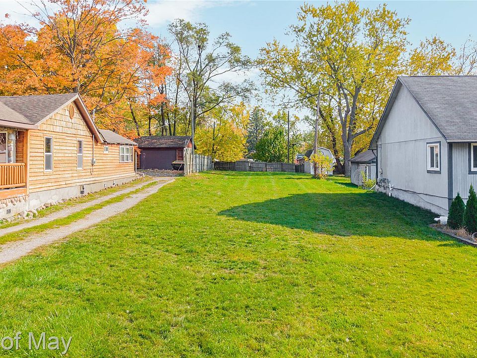 138 Welfare Blvd, photo 3