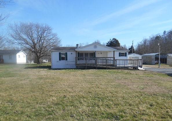 1st image of 10 Spencer Ln