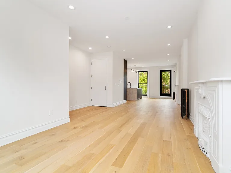 354 Macon St #2 — Photo 5