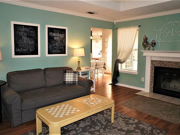3rd image of 1129 Kensington Ct