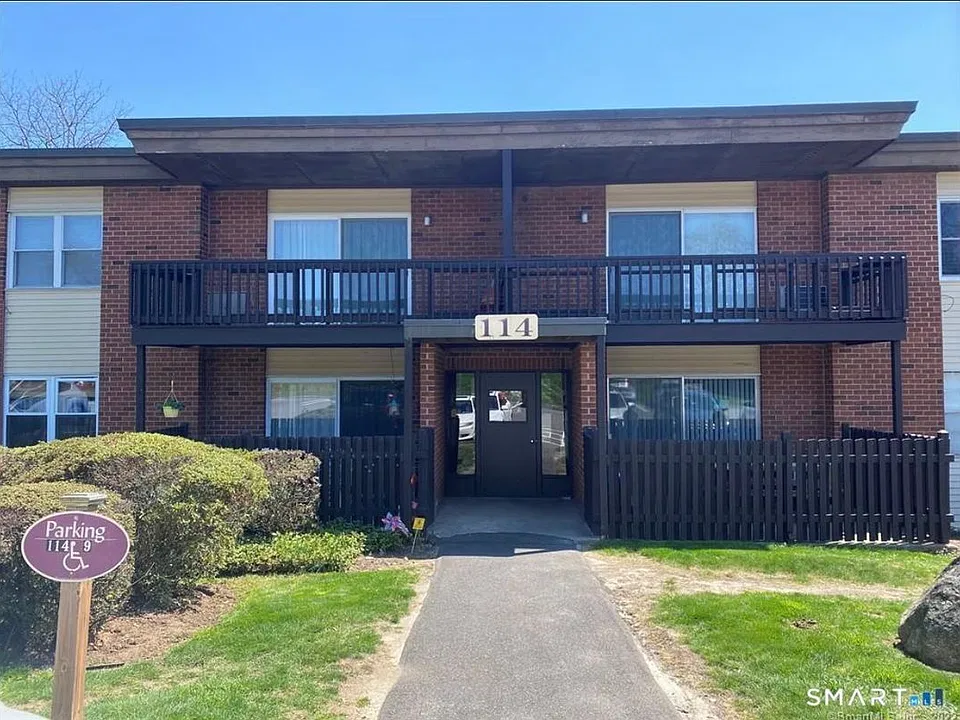 114 Balance Rock Rd #8