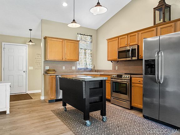 3rd image of 7496 Crooked Creek Dr SW