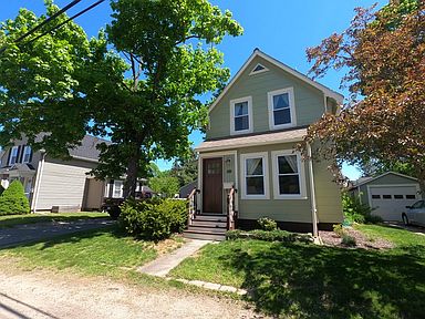 183 Central St Mansfield Ma 02048 Zillow