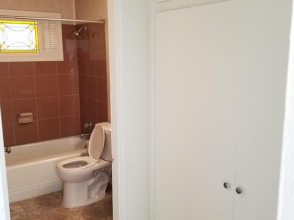 5th image of 8417 Engler Ave