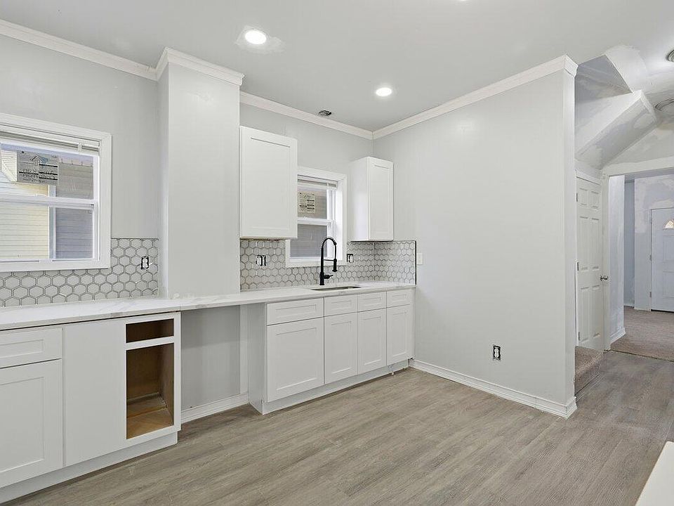 280 Holbrook St, photo 7