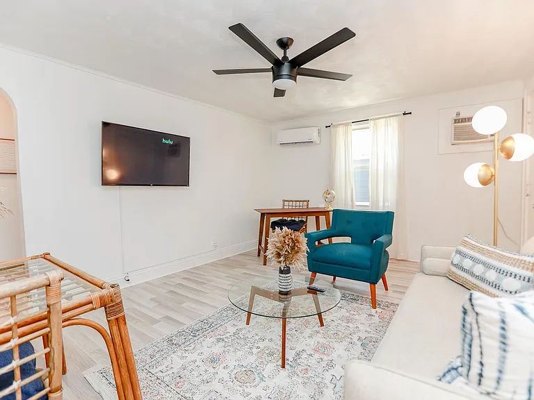 1210 W Ocean View Ave #2 — Photo 4