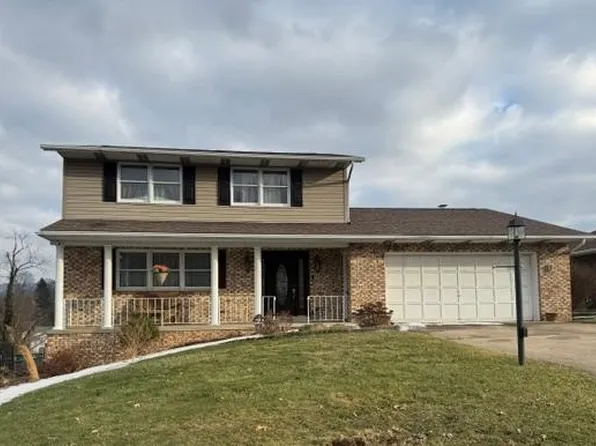 204 David Dr, Uniontown, PA 15401