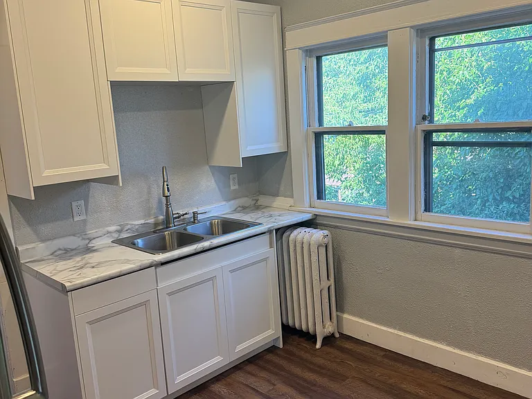 858 Fry St #2 — Photo 1