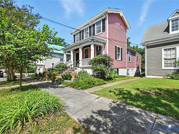 4th image of 207 Marshall St