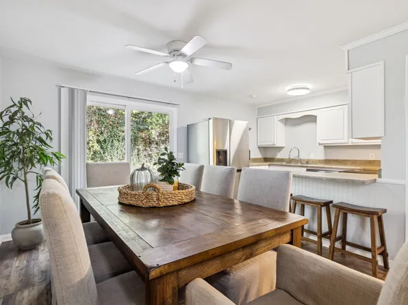 110 Bellevue Rd APT 12, Nashville, TN 37221