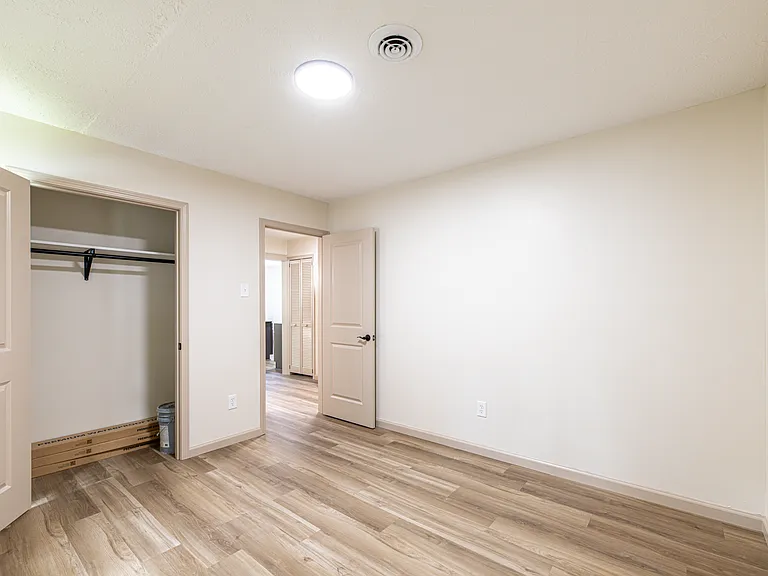 101 Winstead St — Photo 18