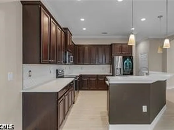 17037 Wrigley Cir, Fort Myers, FL 33908