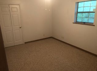 199 N 10th St, Defuniak Springs, FL 32433