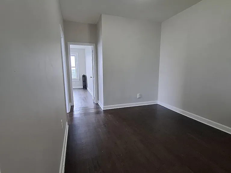 220 Roseville Ave #6C — Photo 4