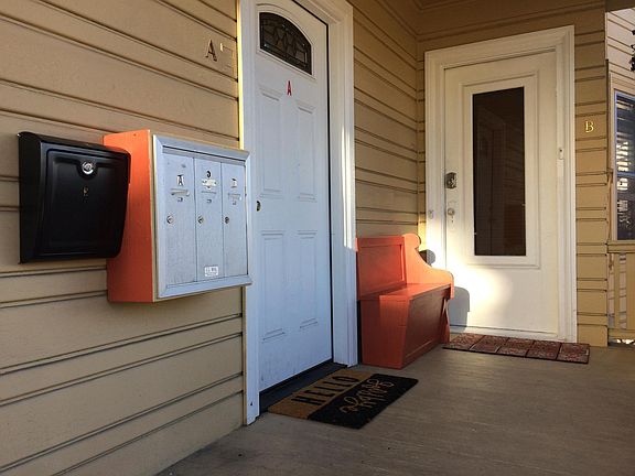 2nd image of 5527 15th Ave NE APT B