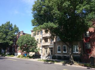 28 Babcock St #1, Brookline, MA 02446